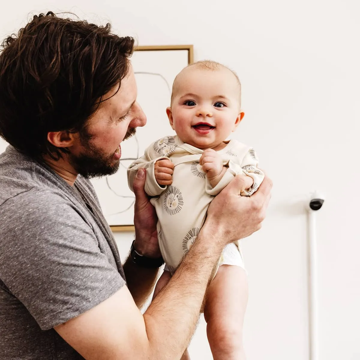 Owlet Monitor Duo 3 - Smart Sock 3   Cam 2 Video Monitor